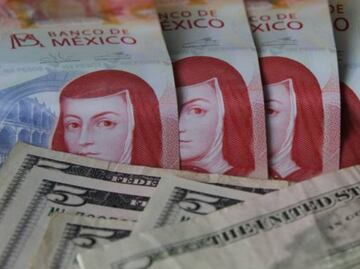Precio del dólar hoy: Peso se deprecia pese al debilitamiento del billete verde