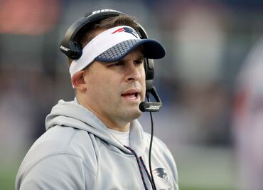 Josh McDaniels se queda con los Patriots