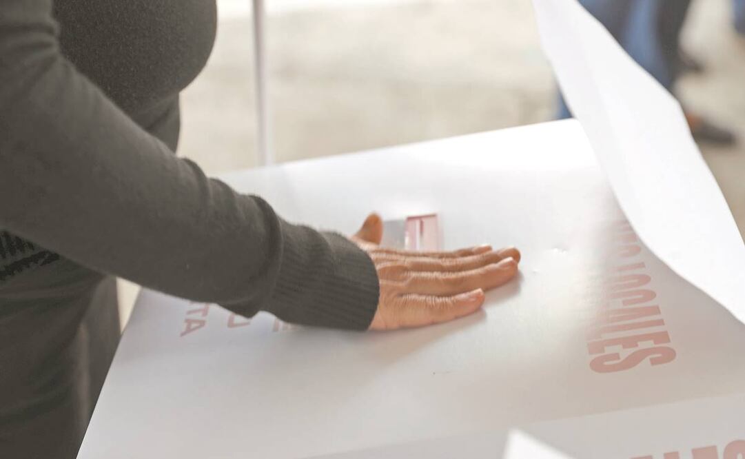 El líder nacional de Morena, Mario Delgado, dijo que el partido no compra el voto ciudadano. Foto: Archivo/ El Universal.