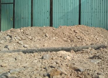 Localizan toma clandestina en Hidalgo; atravesaba carretera federal con una manguera