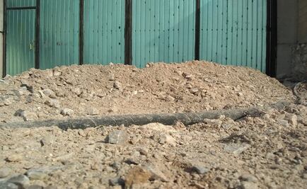 Localizan toma clandestina en Hidalgo; atravesaba carretera federal con una manguera