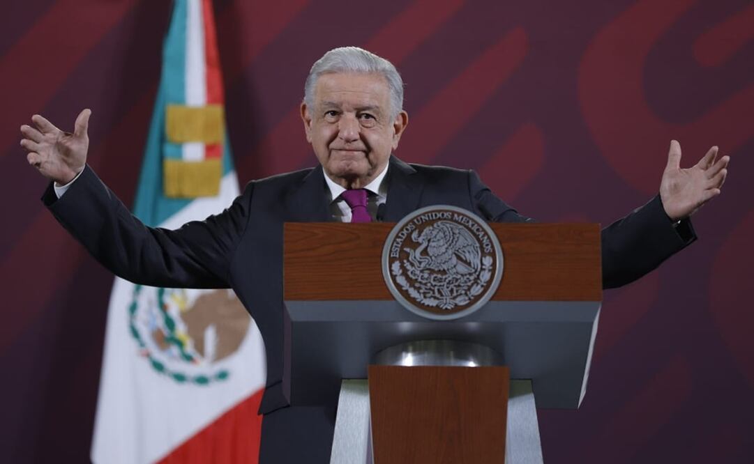 López Obrador detalló que de Tabasco regresará a la CDMX para encabezar mañana la conferencia de prensa matutina. Foto: Fernanda Rojas / EL UNIVERSAL