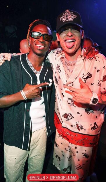 Peso Pluma y Vinícius Júnior en Miami. Foto: @livmiami