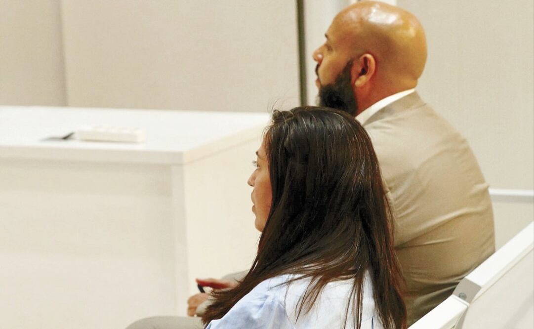 Ana Marilú Reyna and her husband Aziz Zaghanane - Photo: Paco Campos/AP