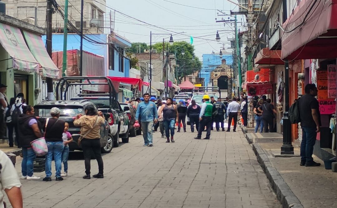 Muere albañil electrocutado en Tlalpan; cayó a la vía pública tras recibir descarga eléctrica. Foto: Especial