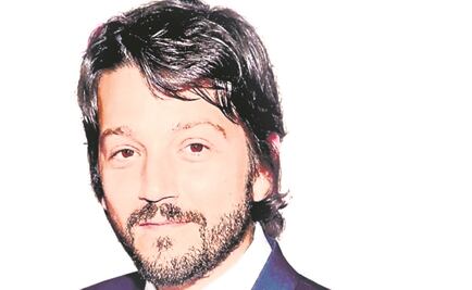 Diego Luna le enseña a su papá a no usar popotes