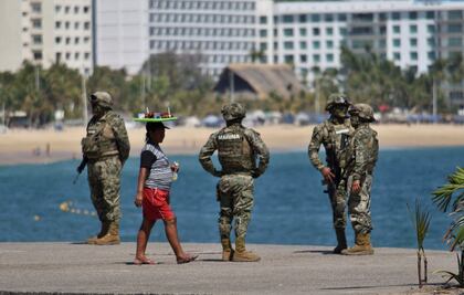 Edil de Colima presenta controversia contra acuerdo de Fuerzas Armadas