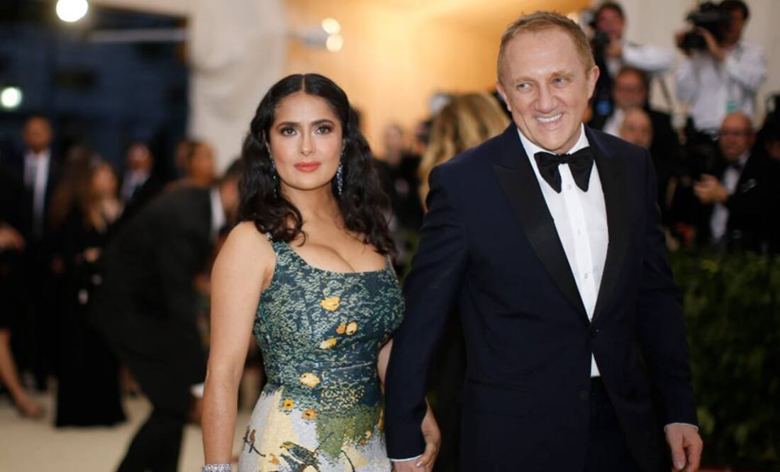 Salma acudió a la Gala del Met junto a su esposo, Francois-Henri Pinault FOTO: REUTERS