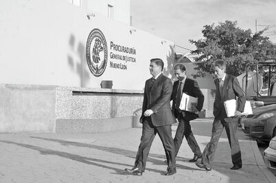 Comparece Medina ante juez, ahora por peculado