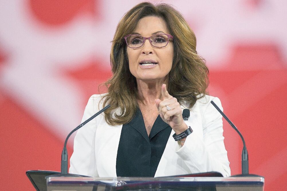 La ex gobernadora de Alaska, Sarah Palin, en imagen de febrero pasado, defendió ayer al precandidato republicano a la Casa Blanca, Donald Trump (ARCHIVO REUTERS)