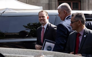 En el marco de la negociación del T-MEC, Sheinbaum, Johnson y Greer se reúnen en Palacio Nacional; abordan tema comercial