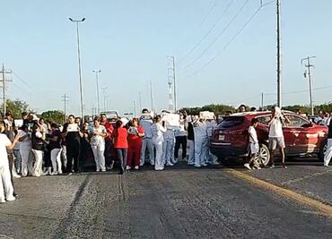 "Nos falta Pedro", enfermeras y doctores bloquean carretera por desaparición de enfermero; viajaba de Nuevo León a Reynosa