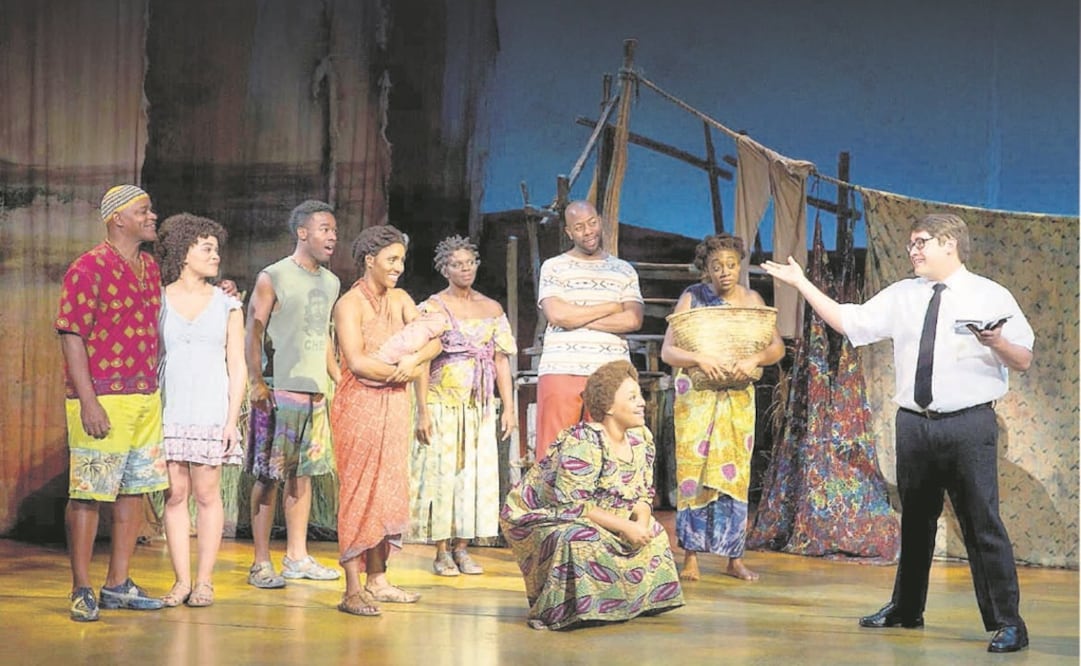 En la puesta, dos misioneros van a predicar la palabra de Dios a Uganda. Foto: FACEBOOK