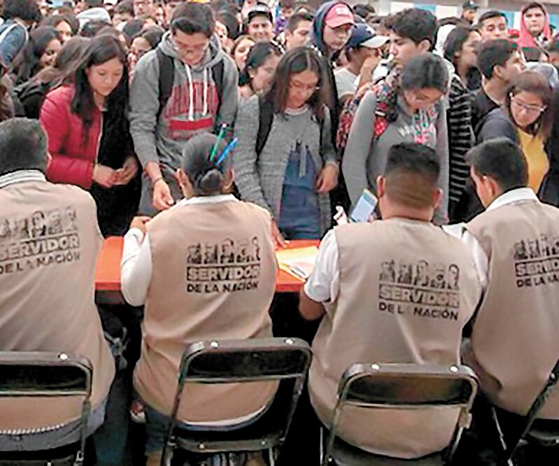 Partidos de oposición señalan a los siervos de la nación de ser parte de una estructura con fines electorales de Morena y el gobierno. Foto: ARCHIVO EL UNIVERSAL