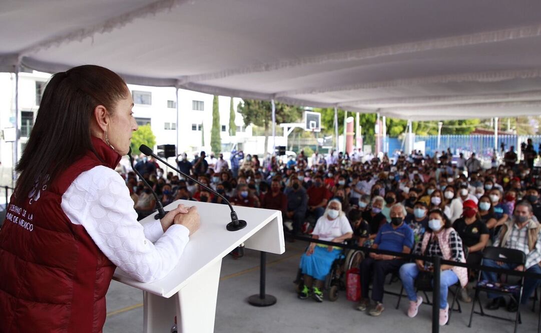 La jefa de Gobierno de la Ciudad de México asistió a la Mesa de Trabajo del Agua en la alcaldía Iztacalco. Foto: Twitter @Claudiashein