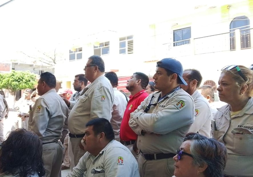 Paro laboral comenzó el lunes pasado en las regiones del Istmo, a Cuenca y la Sierra Juárez. Foto: Especial