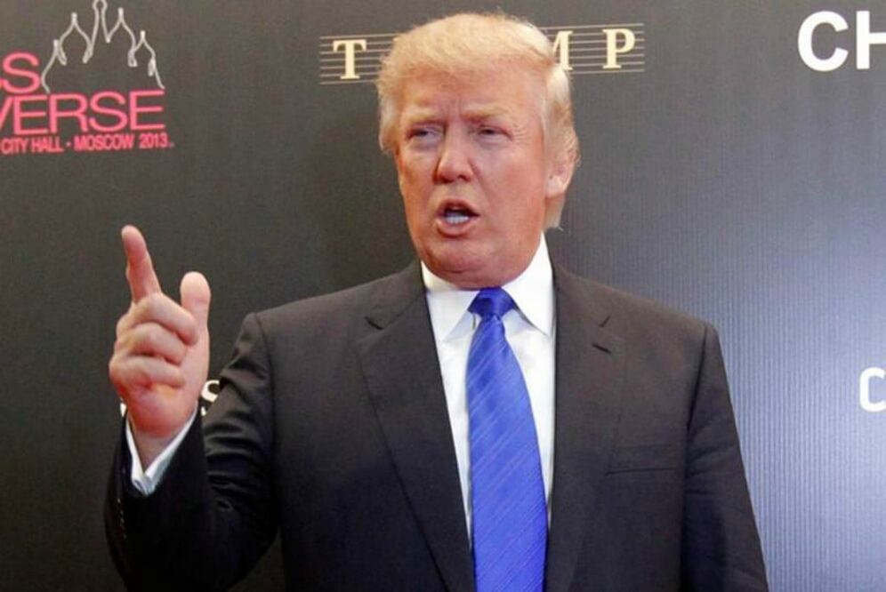 ¡Les dije que era un imbécil!