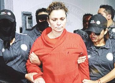 Arrest warrant against wife of former mayor of Iguala