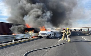 VIDEO: Reportan choque múltiple e incendio en la carretera Querétaro-San Luis Potosí; cuerpos de emergencia laboran en el lugar