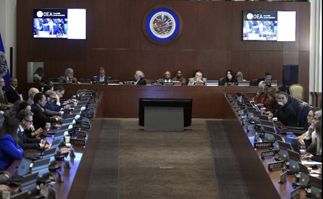 El fin de semana la OEA ya denunció "cualquier acción" que ponga en peligro la inviolabilidad de los locales de las misiones diplomáticas pero el texto debatido el miércoles es más categórico. Foto: EFE
