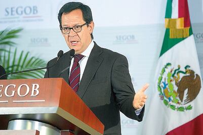 Alistan pago a familias de los 43 normalistas