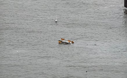 Helicóptero que se desplomó al río Hudson perdió las aspas en el aire antes de caer; cola también se desprendió de la aeronave