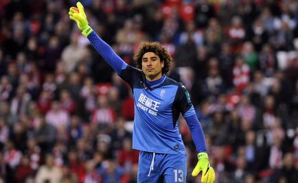 Guillermo Ochoa supera el centenar de atajadas en Liga española