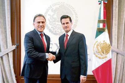 Refrenda Peña Nieto apoyo a gobernadores electos
