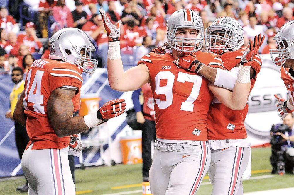Los Buckeyes se coronaron al vencer a Ducks, 42-20 (ARCHIVO. EL UNIVERSAL)
