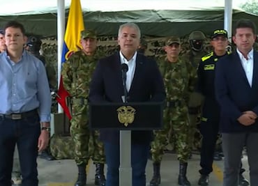 Presidente de Colombia compara captura del narcotraficante "Otoniel" con la de Pablo Escobar