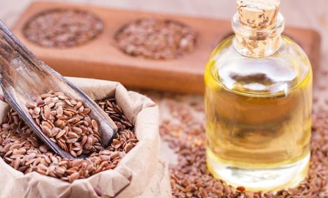 Aceite de lino, el condimento estrella para un corazón saludable. Fuente: Freepik.