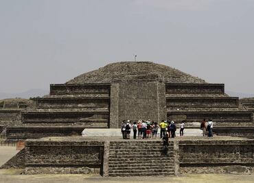 No hallan tumba en túnel debajo de templo en Teotihuacán