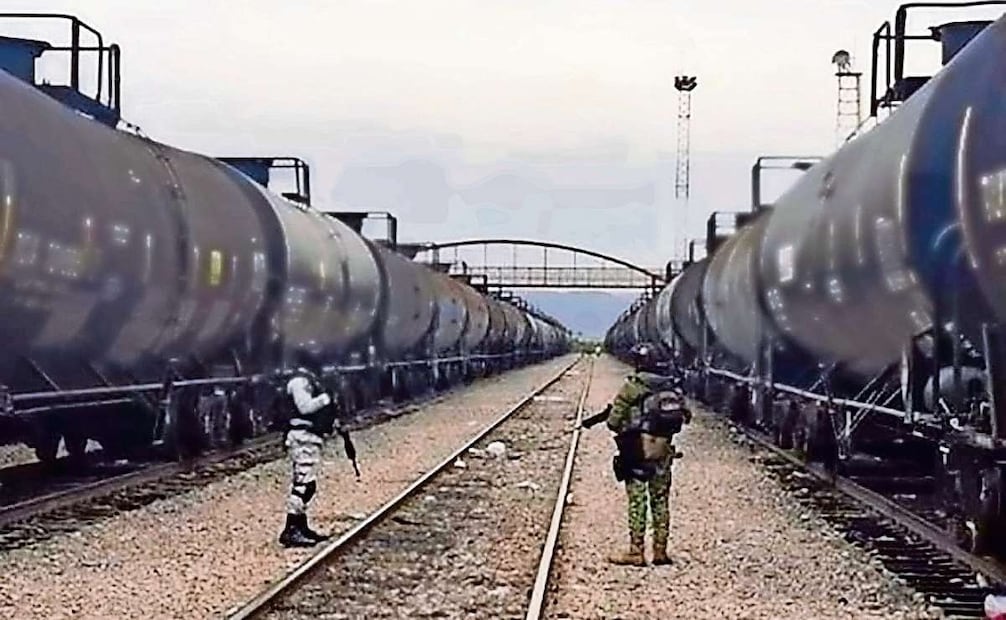 En las investigaciones relacionadas con el huachicol fiscal, una trama con la que se traficaron millones de litros de combustible ilegal, Tonatiuh Márquez Hernández también resultó involucrado. Foto: Archivo / EL UNIVERSAL