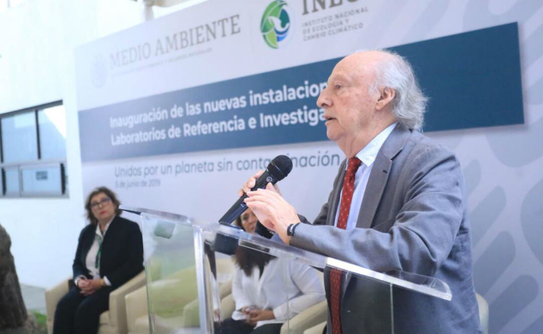 Víctor Manuel Toledo Manzur, titular de la Semarnat. Foto: Tomada de la dependencia