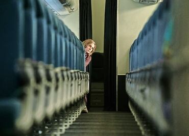 Vince Gilligan regresa con “Pluribus”: el creador de Breaking Bad ahora quiere que odiemos la felicidad