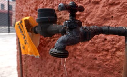 Ubican 50 puntos en donde cierran válvulas de agua intencionalmente; Morena se deslinda