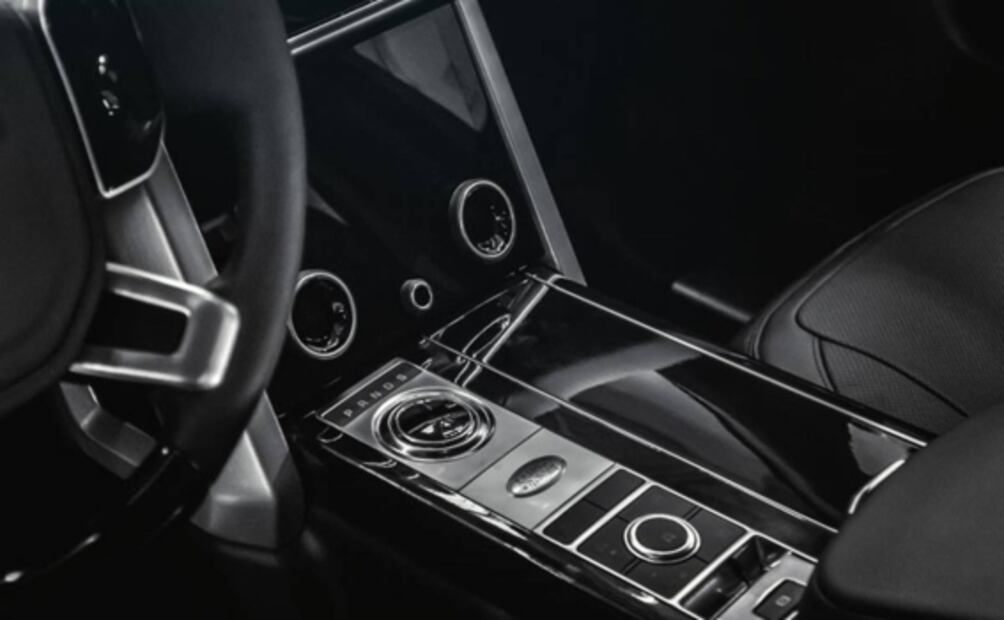 Así puedes mantener el negro piano de tu auto impecable