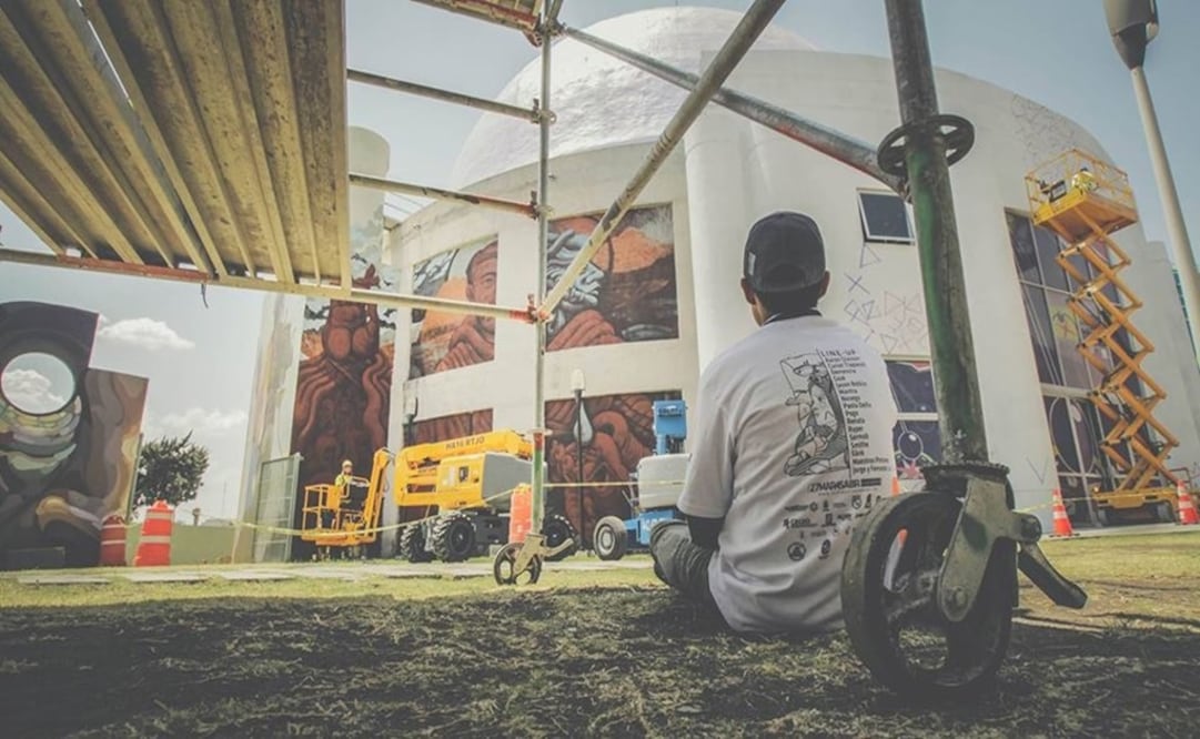 Las distintas obras de arte urbano se están realizando en El Centro Educativo y Cultural Manuel Gómez Morín (Foto: Especial)