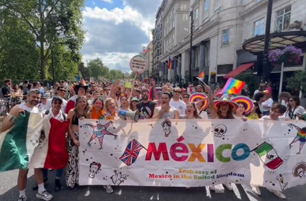 Embajadora de México en Reino Unido encabeza porras de apoyo a Wendy Guevara. Foto: Especial