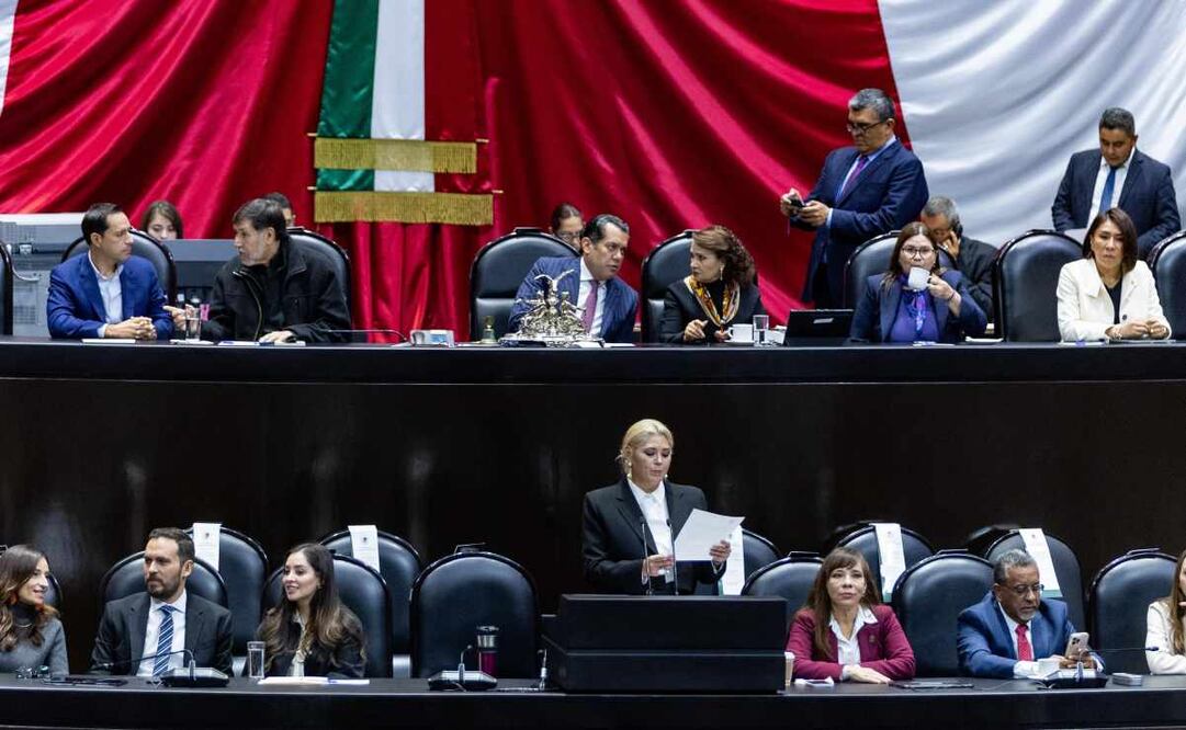 En Sesión de Congreso General, se dio por abierto el Periodo Extraordinario de Sesiones correspondiente al segundo receso del primer año de ejercicio de la LXVI Legislatura. Foto: Hugo Salvador / EL UNIVERSAL.