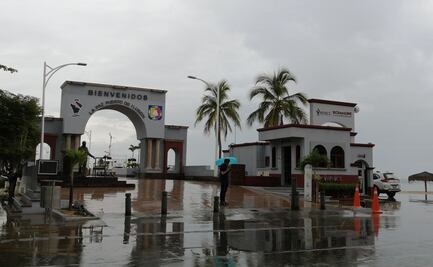 Trasladan a más de mil personas a albergues por huracán Kay en Baja California Sur