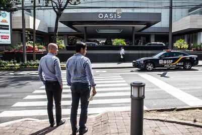 Adeuda plaza Oasis estudio de túnel vehicular: Seduvi