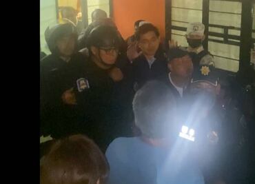 Video.“¡Fuera, que se vaya!”: Habitantes de Xochimilco corren a párroco de iglesia por cancelar feria anual