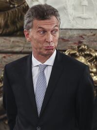 Oposición argentina pide a Macri explique revelación de "Papeles de Panamá"