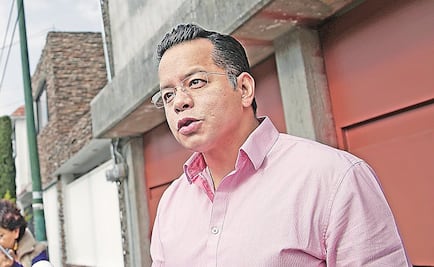 Hernández Mirón no piensa renunciar al PRD tras firmar con AMLO