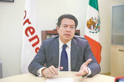 Mario Delgado y el problema de escupir al cielo