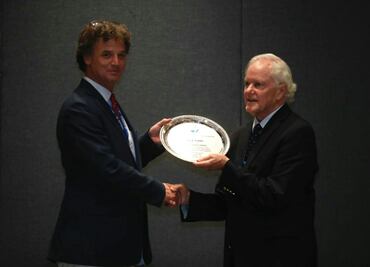 SIP reconoce trayectoria de Jack W. Fuller, corresponsal en Vietnam