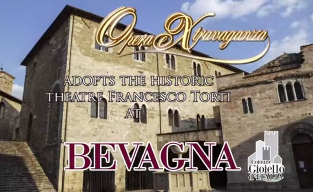 En poco más de un mes han logrado recaudar 8 mil euros, lo que permitirá programar tres nuevas óperas en Bevagna. FOTO: Captura Youtube.