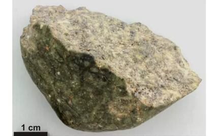 Un nuevo mineral es descubierto en un meteorito lunar