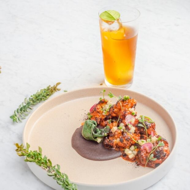 Marco Cruz, el chef que cambió el fútbol por la comida